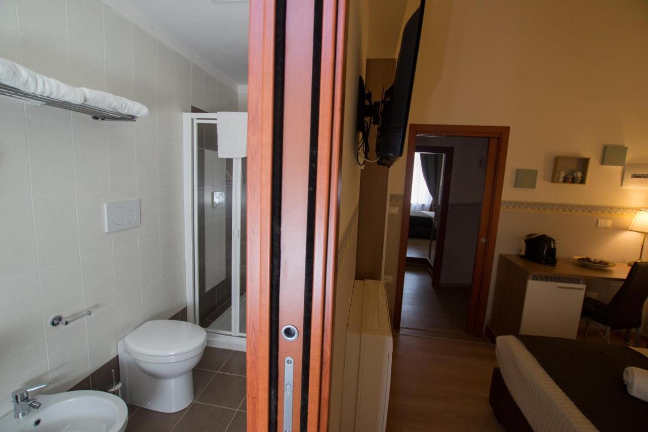 B&B Al Viale Foggia Exterior photo